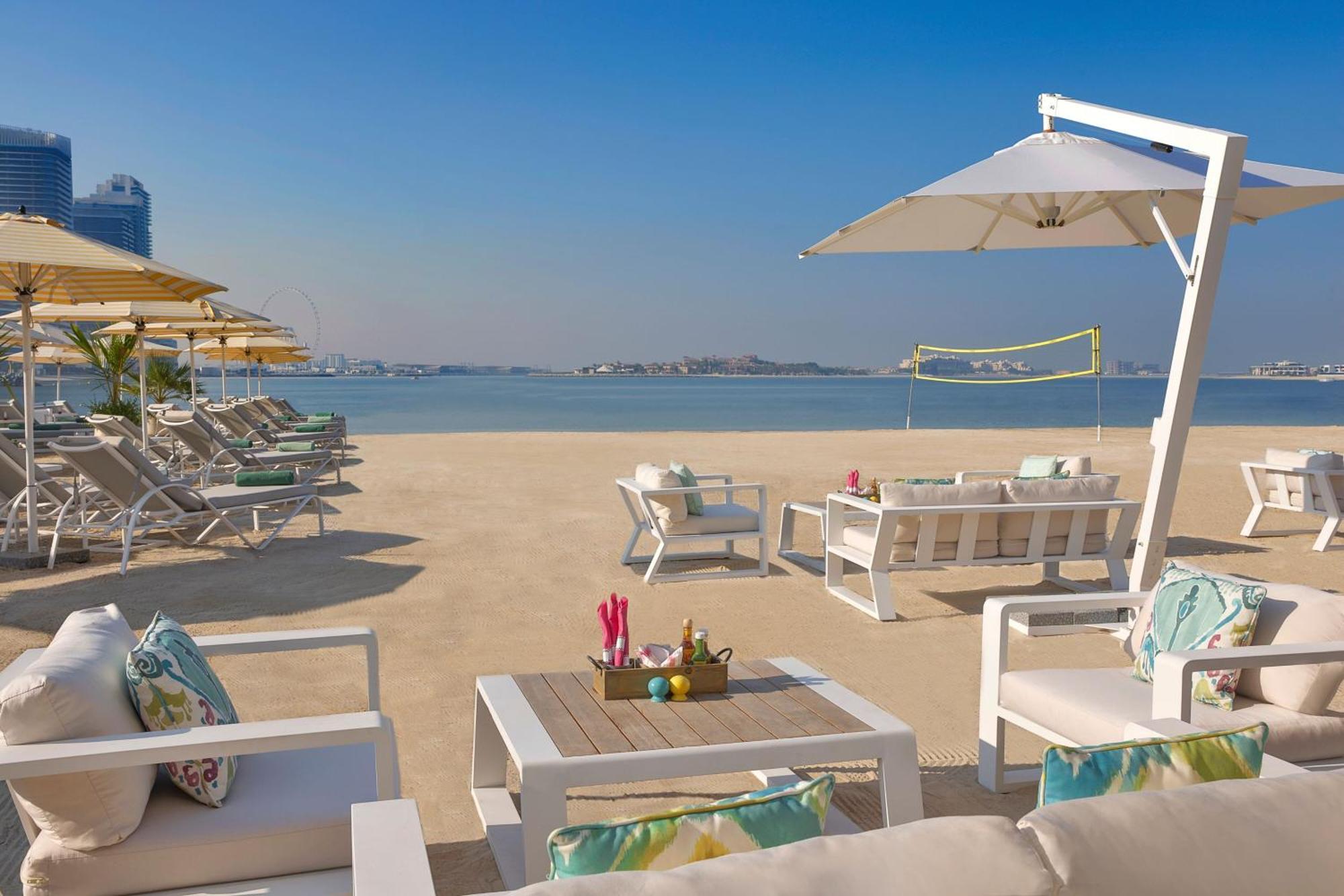 Marriott Resort Palm Jumeirah, Dubai Exterior photo Beach at Jumeirah Beach Hotel